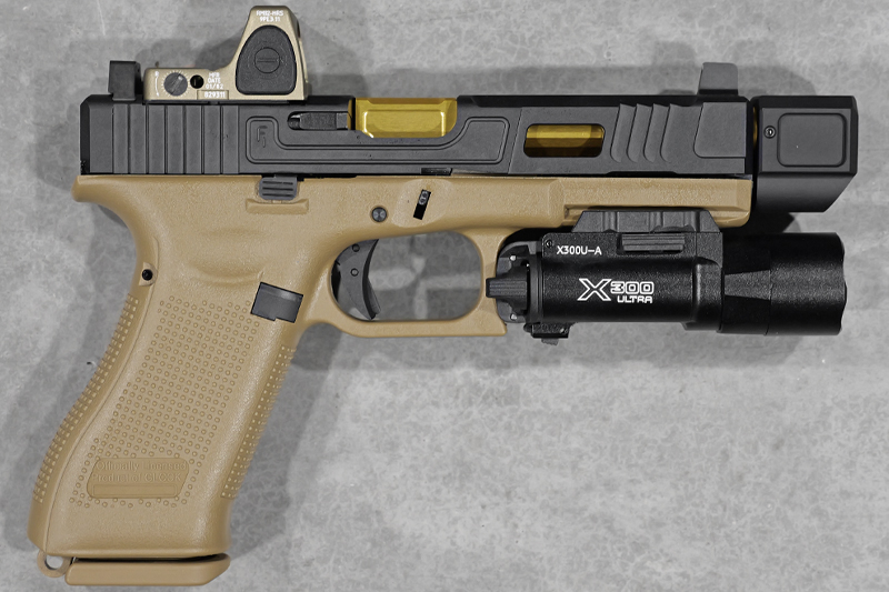 Glock 17 Gen 5 French Edition VFC Fowler Industries Gold Custom