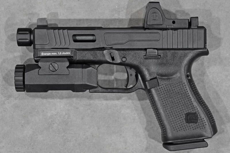 Replica Glock 19 Gen4 VFC / UMAREX Gas Fowler Custom