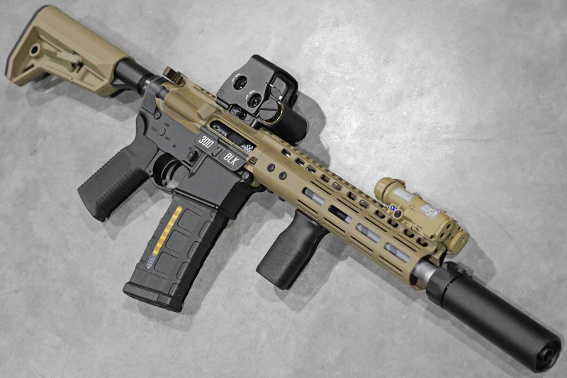 Replica M4 G101 dual-tone NOVESKE BK/FDE Double Eagle GBBR Custom