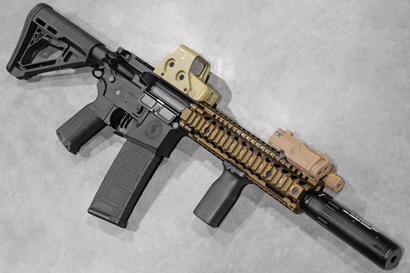 Replica MK18 two-tone Lancer Tactical MK67 Aster Custom