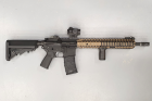 Réplique M4A1 Daniel Defense Sand on Black EMG Titan Custom